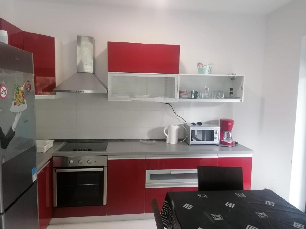 Apartmani u Kaštelima Kastela Bagian luar foto